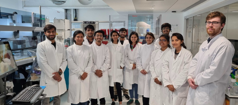 2023-2024 cohort of visiting GBU students in The Genome Foundry at KB