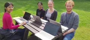 Akiyoshi lab journal club photo