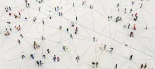 People with arrows linking them