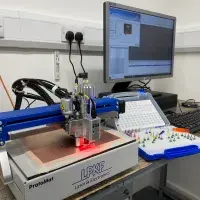 Photo of the Workshop's laser electronics equipment