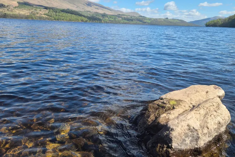 Image of sunny Loch Tay