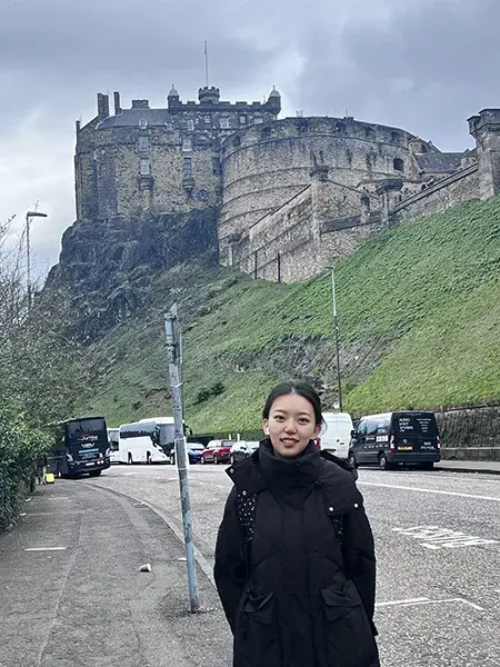 Photo of Zhaoyue Yan