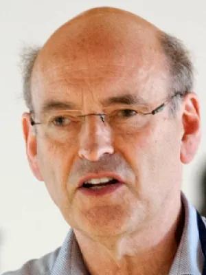 Professor-David-Finnegan-Headshot