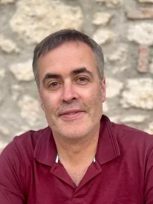 Professor Dónal O’Carroll 