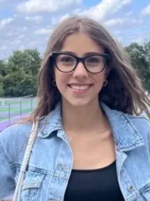 Image of Adriana