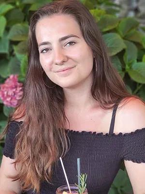 Photo of Amy Lussiana