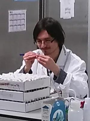 Photo of Renat Oosthuizen in the lab