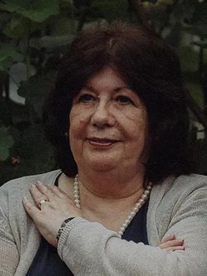 Photo of Helen Borthwick