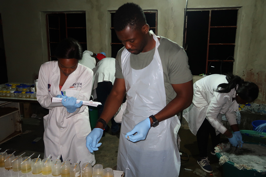 Photo of Derick Nii Mensah Osakunor working