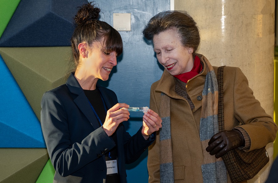 Dr Aida Rodrigo Albors meeting the Chancellor of the University, HRH The Princess Royal