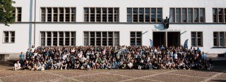 Group photo of students studing abroad in Germany at a conference